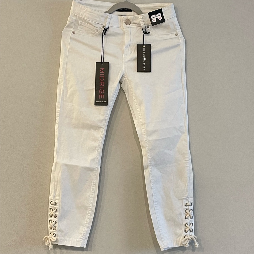 Ashley Mason Skinny Jeans